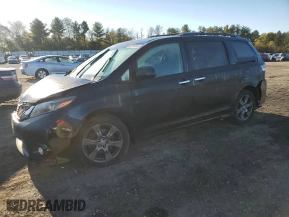 2017 Toyota Sienna SE with VIN 5TDXZ3DC9HS848218, listed as a Copart auction lot 87242205 with 120,588 mi miles and Salvage title. Bid and sale history available at DreamBid. Image 1.