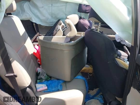 2020 Kia Sorento EX with VIN 5XYPHDA56LG633013, listed as a IAAI auction lot 42839528 with Not provided miles and . Bid and sale history available at DreamBid. Image 8.
