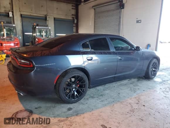 2017 Dodge Charger SE with VIN 2C3CDXBG4HH520802, listed as a Copart auction lot 86647755 with 109,726 mi miles and Salvage title. Bid and sale history available at DreamBid. Image 3.