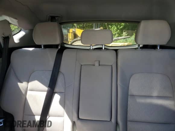 2018 Hyundai Tucson Sport with VIN KM8J3CAL3JU695652, listed as a Copart auction lot 65113215 with 261,707 mi miles and Salvage title. Bid and sale history available at DreamBid. Image 10.