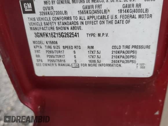 2005 Chevrolet Suburban LS with VIN 3GNFK16Z15G262541, listed as a Copart auction lot 82998944 with Not provided miles and Salvage title. Bid and sale history available at DreamBid. Image 13.