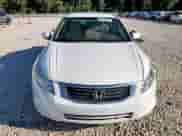 2010 Honda Accord LX-P with VIN 1HGCP2F46AA122034, listed as a Copart auction lot 82164315 with 185,775 mi miles and Salvage title. Bid and sale history available at DreamBid. Image 5.