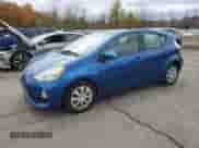 2013 Toyota Prius Two с VIN JTDKDTB32D1050744, выставлен на аукционе Copart как лот 82761805 с пробегом 165 607 миль миль и Чистый • Clean title. История ставок и продаж доступна на DreamBid. Изображение 1.