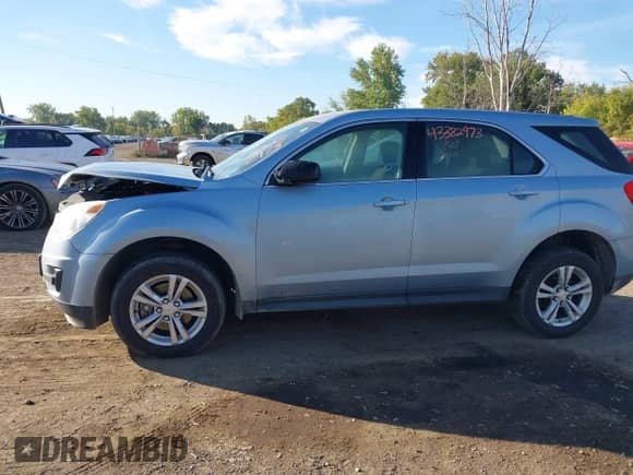 2015 Chevrolet Equinox LS z VIN 2GNFLEEK3F6233645, wystawiony jako IAAI lot #43382973 z przebiegiem 91 189 mil mil oraz . Historia ofert i sprzedaży dostępna na DreamBid. Obrazek 14.