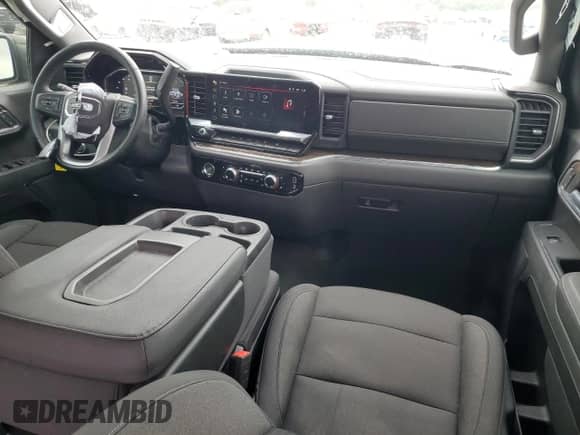 2024 GMC Sierra 1500 Elevation z VIN 3GTPUCEK8RG272173, wystawiony jako Copart lot #71953665 z przebiegiem 25 013 mil mil oraz Szkoda całkowita • Salvage title. Historia ofert i sprzedaży dostępna na DreamBid. Obrazek 8.