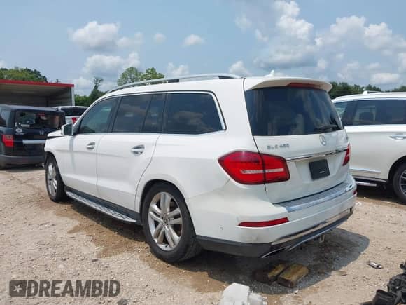 2017 Mercedes-Benz GLS 450 with VIN 4JGDF6EEXHA918069, listed as a IAAI auction lot 42918034 with 170,439 mi miles and . Bid and sale history available at DreamBid. Image 3.