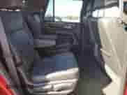 2021 Chevrolet Tahoe LT z VIN 1GNSKNKD4MR337831, wystawiony jako Copart lot #82391495 z przebiegiem 122 065 mil mil oraz Szkoda całkowita • Salvage title. Historia ofert i sprzedaży dostępna na DreamBid. Obrazek 11.