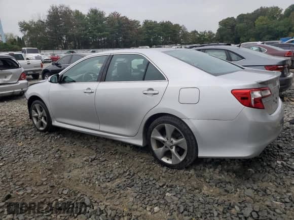 2012 Toyota Camry SE with VIN 4T1BK1FK3CU502530, listed as a Copart auction lot 81404395 with 68,771 mi miles and Salvage title. Bid and sale history available at DreamBid. Image 2.