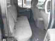 2019 Nissan Frontier SV z VIN 1N6AD0ER5KN704469, wystawiony jako IAAI lot #41541716 z przebiegiem 81 506 mil mil oraz . Historia ofert i sprzedaży dostępna na DreamBid. Obrazek 8.