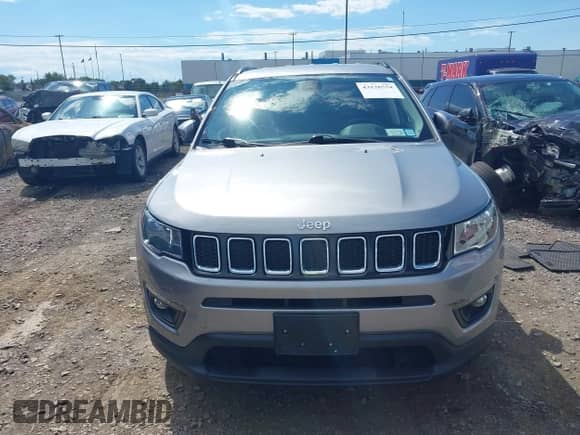 2020 Jeep Compass Latitude с VIN 3C4NJDBB6LT125861, выставлен на аукционе IAAI как лот 43126554 с пробегом 37 535 миль миль и . История ставок и продаж доступна на DreamBid. Изображение 12.