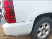 2007 Chevrolet Tahoe LS with VIN 1GNFC13C87J264964, listed as a IAAI auction lot 42640675 with Not provided miles and . Bid and sale history available at DreamBid. Image 18.