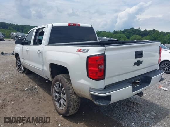 2016 Chevrolet Silverado 1500 LT with VIN 3GCUKREC4GG363667, listed as a IAAI auction lot 42617337 with 149,385 mi miles and . Bid and sale history available at DreamBid. Image 3.