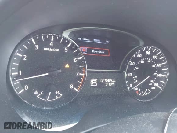 2013 Nissan Pathfinder SL with VIN 5N1AR2MM2DC618701, listed as a IAAI auction lot 42656718 with 137,584 mi miles and . Bid and sale history available at DreamBid. Image 7.