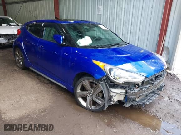 2013 Hyundai Veloster Turbo с VIN KMHTC6AE2DU106462, выставлен на аукционе IAAI как лот 42388157 с пробегом 211 795 миль миль и . История ставок и продаж доступна на DreamBid. Изображение 1.