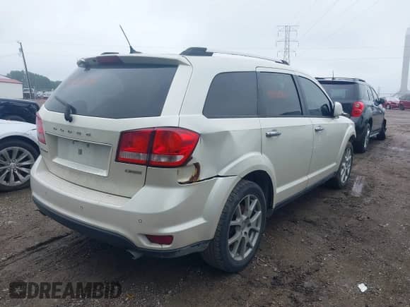 2012 Dodge Journey Crew with VIN 3C4PDCDG3CT342092, listed as a IAAI auction lot 42883811 with 153,298 mi miles and . Bid and sale history available at DreamBid. Image 4.