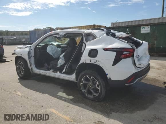 2025 Chevrolet Trax LT with VIN KL77LHEP3SC023961, listed as a Copart auction lot 80031545 with Not provided miles and Non repairable. Bid and sale history available at DreamBid. Image 2.