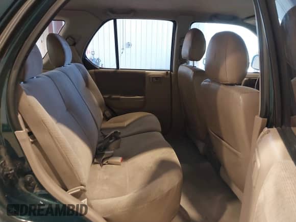 2000 Honda Passport LX с VIN 4S6DM58W1Y4406601, выставлен на аукционе IAAI как лот 41632864 с пробегом 195 791 миль миль и . История ставок и продаж доступна на DreamBid. Изображение 8.
