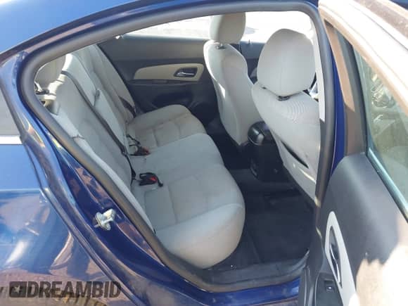 2013 Chevrolet Cruze 1LT with VIN 1G1PC5SB4D7150023, listed as a IAAI auction lot 43123465 with 113,176 mi miles and . Bid and sale history available at DreamBid. Image 8.