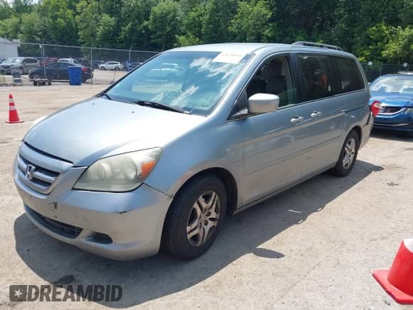 2006 Honda Odyssey EX z VIN 5FNRL38436B037450, wystawiony jako IAAI lot #42658960 z przebiegiem 228 553 mil mil oraz . Historia ofert i sprzedaży dostępna na DreamBid. Obrazek 2.