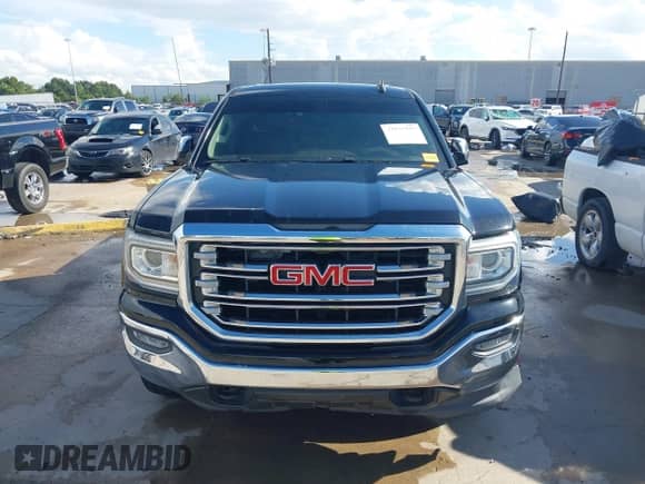 2017 GMC Sierra 1500 SLT z VIN 3GTU2NEC1HG180642, wystawiony jako IAAI lot #43290209 z przebiegiem 137 676 mil mil oraz . Historia ofert i sprzedaży dostępna na DreamBid. Obrazek 12.