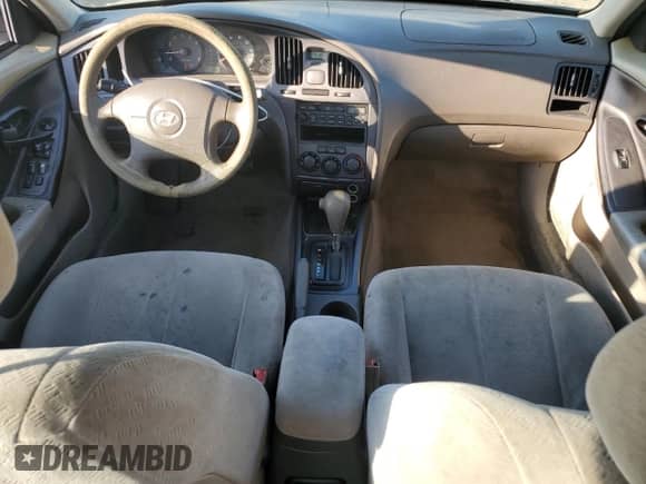 2005 Hyundai Elantra GLS с VIN KMHDN46D15U170898, выставлен на аукционе Copart как лот 84558105 с пробегом 211 125 миль миль и Списание • Salvage title. История ставок и продаж доступна на DreamBid. Изображение 8.
