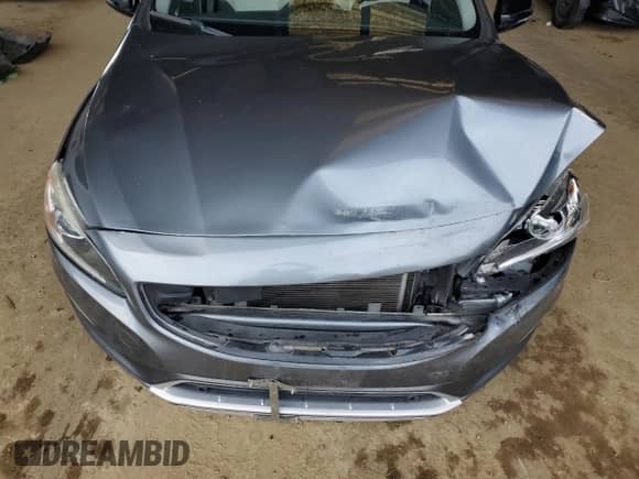 2016 Volvo S60 T5 Platinum с VIN YV4612UM9G2000798, выставлен на аукционе Copart как лот 51291625 с пробегом 79 181 миль миль и Списание • Salvage title. История ставок и продаж доступна на DreamBid. Изображение 11.