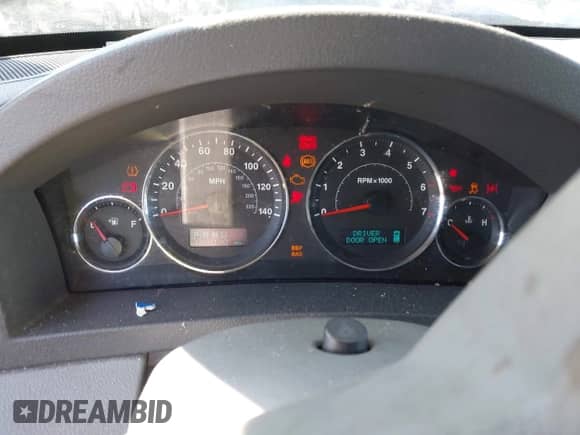 2007 Jeep Grand Cherokee Laredo z VIN 1J8GS48K37C566726, wystawiony jako IAAI lot #43051913 z przebiegiem 124 010 mil mil oraz . Historia ofert i sprzedaży dostępna na DreamBid. Obrazek 7.