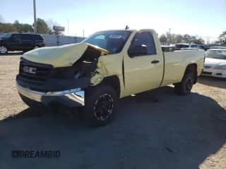 2008 GMC Sierra 1500 Work Truck с VIN 1GTEC14J18Z245354, выставлен на аукционе Copart как лот 88004855 с пробегом 298 139 миль миль и Списание • Salvage title. История ставок и продаж доступна на DreamBid. Изображение 1.