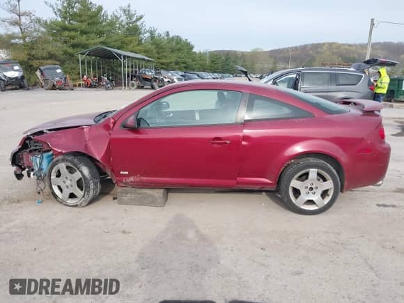 2007 Chevrolet Cobalt SS z VIN 1G1AM15B977102402, wystawiony jako IAAI lot #42063539 z przebiegiem 95 601 mil mil oraz . Historia ofert i sprzedaży dostępna na DreamBid. Obrazek 15.