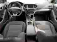 2018 Hyundai Ioniq с VIN KMHC65LD4JU076737, выставлен на аукционе Copart как лот 45532664 с пробегом 66 160 миль миль и . История ставок и продаж доступна на DreamBid. Изображение 8.