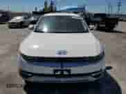 2023 Hyundai Ioniq 5 SE z VIN KM8KM4AE7PU145825, wystawiony jako Copart lot #61481115 z przebiegiem 26 610 mil mil oraz Czysty tytuł • Clean title. Historia ofert i sprzedaży dostępna na DreamBid. Obrazek 5.