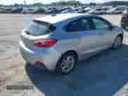 2018 Chevrolet Cruze LT z VIN 3G1BE6SM2JS558352, wystawiony jako IAAI lot #43300017 z przebiegiem 73 550 mil mil oraz . Historia ofert i sprzedaży dostępna na DreamBid. Obrazek 4.