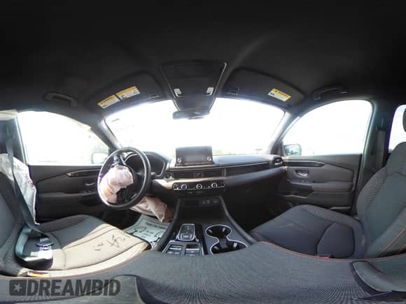 2025 Honda Pilot Sport с VIN 5FNYG1H38SB028426, выставлен на аукционе IAAI как лот 42474119 с пробегом 3 134 миль миль и . История ставок и продаж доступна на DreamBid. Изображение 18.