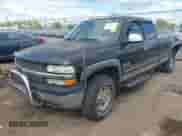 2000 Chevrolet Silverado 2500 LS с VIN 1GCGK29U7YE290102, выставлен на аукционе IAAI как лот 43063377 с пробегом 150 337 миль миль и . История ставок и продаж доступна на DreamBid. Изображение 17.
