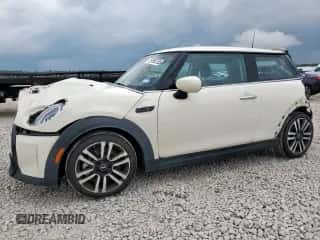 2022 MINI Hardtop Cooper S with VIN WMW53DH09N2R81558, listed as a Copart auction lot 59386755 with 38,576 mi miles and Salvage title. Bid and sale history available at DreamBid. Image 1.