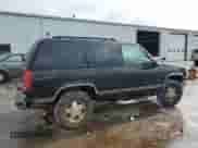 1999 Chevrolet Tahoe с VIN 3GNEK18R9XG183582, выставлен на аукционе Copart как лот 68873965 с пробегом 214 768 миль миль и Списание • Salvage title. История ставок и продаж доступна на DreamBid. Изображение 3.