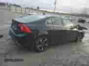 2014 Volvo S60 T6 with VIN YV1902FH2E2293308, listed as a Copart auction lot 85340634 with Not provided miles and Salvage title. Bid and sale history available at DreamBid. Image 3.