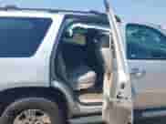2013 Chevrolet Tahoe LT с VIN 1GNSCBE0XDR323534, выставлен на аукционе IAAI как лот 43237653 с пробегом 213 664 миль миль и . История ставок и продаж доступна на DreamBid. Изображение 8.