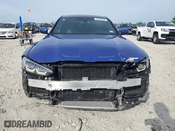 2021 BMW M3 с VIN WBS53AY07MFL43939, выставлен на аукционе Copart как лот 56585695 с пробегом 55 003 миль миль и Списание • Salvage title. История ставок и продаж доступна на DreamBid. Изображение 5.