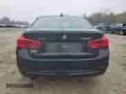 2016 BMW 3 Series 320i xDrive z VIN WBA8E5G54GNU21359, wystawiony jako Copart lot #90828525 z przebiegiem 152 230 mil mil oraz Czysty tytuł • Clean title. Historia ofert i sprzedaży dostępna na DreamBid. Obrazek 6.