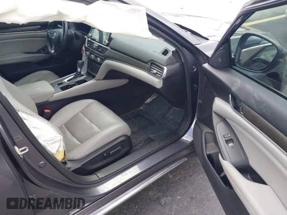 2020 Honda Accord EX-L z VIN 1HGCV1F52LA091036, wystawiony jako IAAI lot #43240274 z przebiegiem 101 358 mil mil oraz . Historia ofert i sprzedaży dostępna na DreamBid. Obrazek 5.