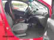 2013 Chevrolet Spark LT с VIN KL8CD6S91DC502352, выставлен на аукционе IAAI как лот 42886717 с пробегом 184 127 миль миль и . История ставок и продаж доступна на DreamBid. Изображение 5.