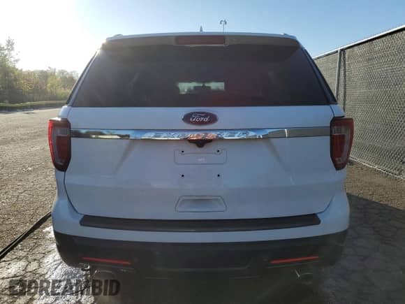 2018 Ford Explorer XLT z VIN 1FM5K7DH5JGC32347, wystawiony jako Copart lot #81644475 z przebiegiem 66 961 mil mil oraz Czysty tytuł • Clean title. Historia ofert i sprzedaży dostępna na DreamBid. Obrazek 6.