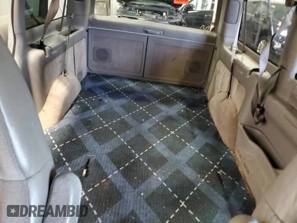 2003 Chevrolet Astro с VIN 1GNEL19X93B149218, выставлен на аукционе Copart как лот 49489815 с пробегом Не указан миль и На запчасти • Non repairable. История ставок и продаж доступна на DreamBid. Изображение 10.