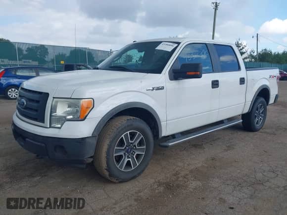 2010 Ford F-150 XL с VIN 1FTFW1EV9AFA30325, выставлен на аукционе IAAI как лот 43300896 с пробегом Не указан миль и . История ставок и продаж доступна на DreamBid. Изображение 2.