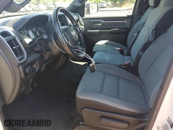 2022 Ram 1500 Big Horn с VIN 1C6RRFBG0NN278764, выставлен на аукционе Copart как лот 64601225 с пробегом 48 202 миль миль и Списание • Salvage title. История ставок и продаж доступна на DreamBid. Изображение 7.