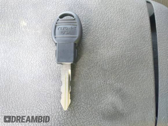 2013 Dodge Challenger R/T с VIN 2C3CDYBT5DH614393, выставлен на аукционе IAAI как лот 42855411 с пробегом 156 283 миль миль и . История ставок и продаж доступна на DreamBid. Изображение 11.