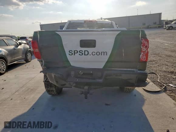 2019 Chevrolet Silverado 1500 LT z VIN 2GCVKPEC9K1204699, wystawiony jako Copart lot #71652454 z przebiegiem Nie podano mil oraz Szkoda całkowita • Salvage title. Historia ofert i sprzedaży dostępna na DreamBid. Obrazek 6.