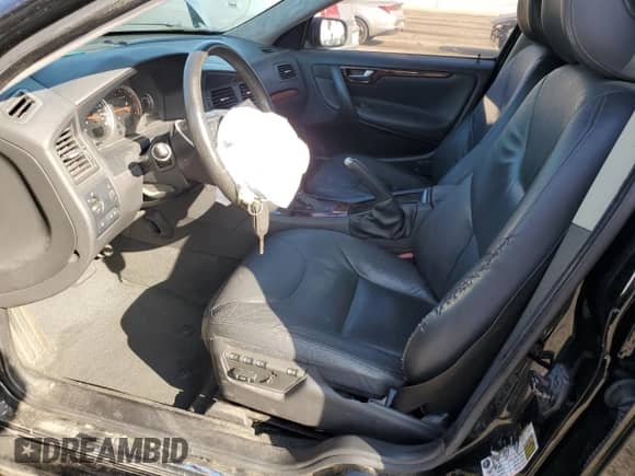 2008 Volvo S60 2.5T с VIN YV1RS592082686117, выставлен на аукционе Copart как лот 84280385 с пробегом Не указан миль и Списание • Salvage title. История ставок и продаж доступна на DreamBid. Изображение 7.
