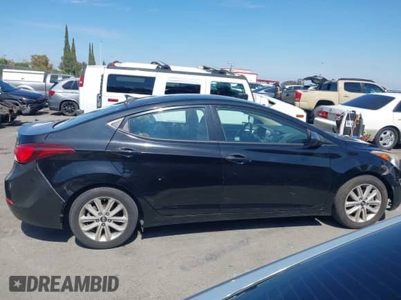2016 Hyundai Elantra SE с VIN KMHDH4AE6GU480829, выставлен на аукционе IAAI как лот 43364313 с пробегом 148 677 миль миль и . История ставок и продаж доступна на DreamBid. Изображение 12.